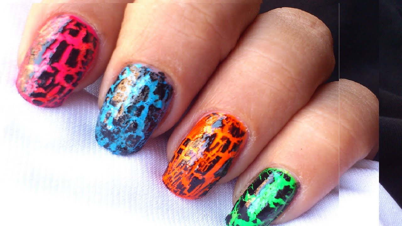 Crackle Nail Designs
 How to Use Crackle Nail Polish Tutorial