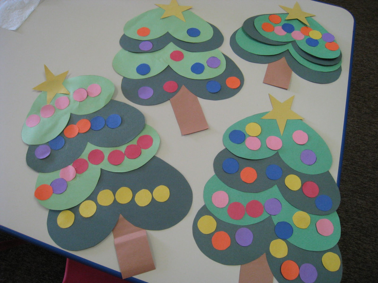 Craft Projects For Preschoolers
 Mrs Russell s Class Heart Shaped Christmas Trees and