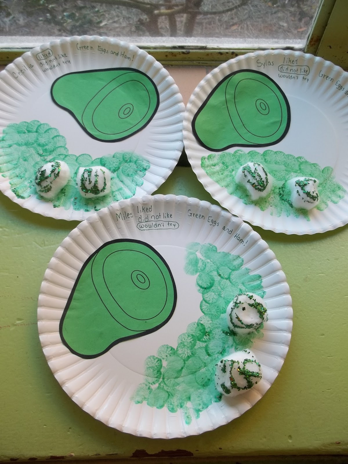 Craft Projects For Preschoolers
 The Stuff We Do Dr Seuss