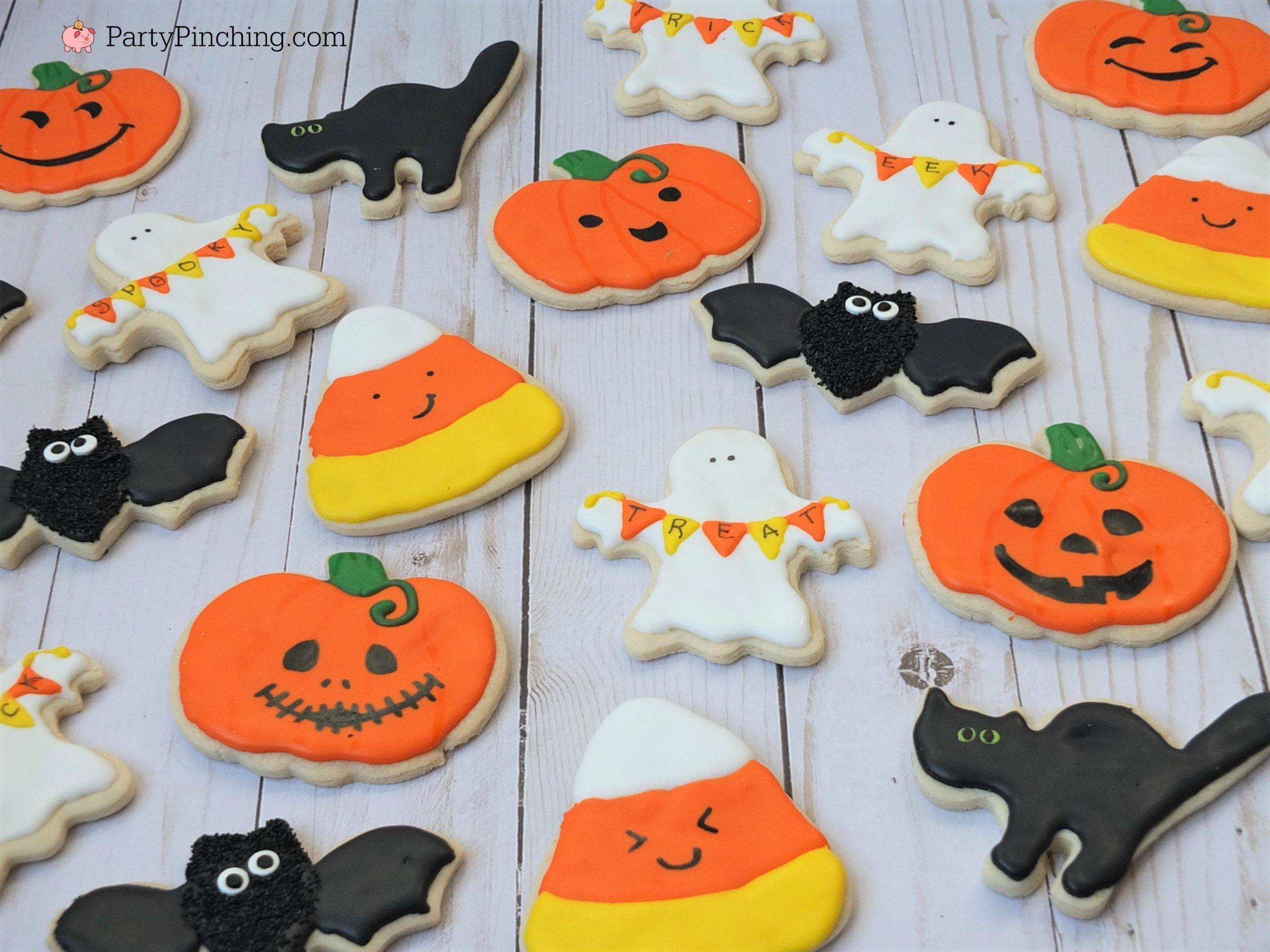 Cute Halloween Cookies
 Halloween sugar cookies decorated ghost banner cookies