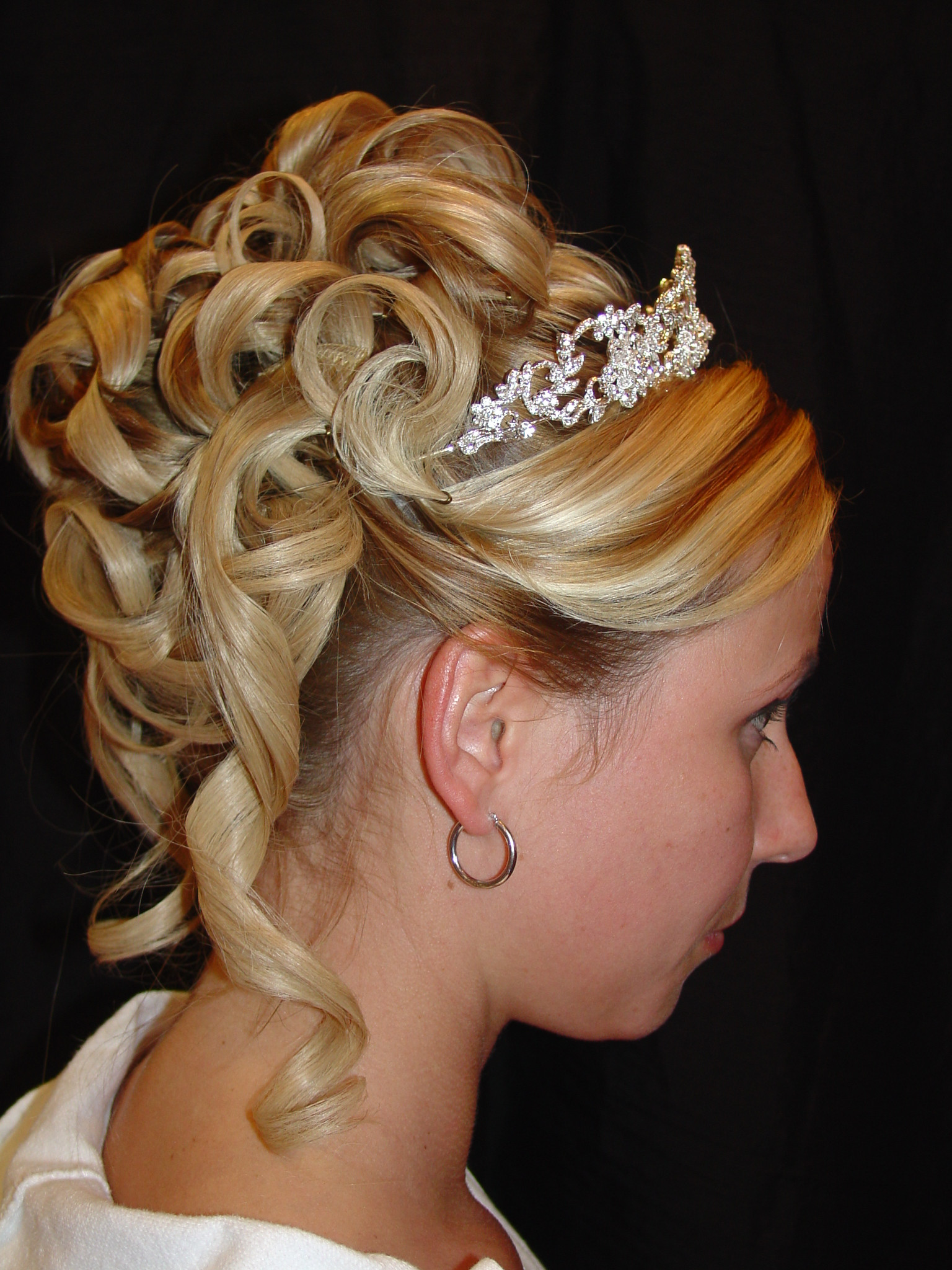 Cute Updo Hairstyles For Homecoming
 Updo Hairstyles For Prom