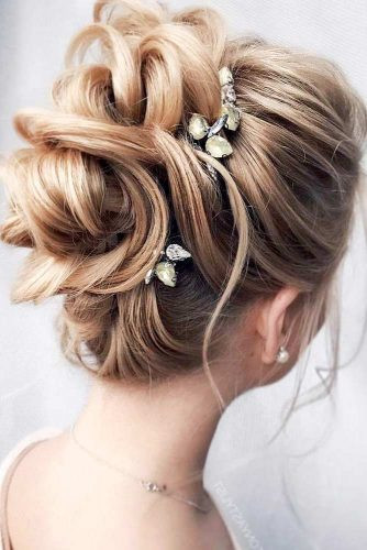 Cute Updo Hairstyles For Homecoming
 Home ing Hairstyles 2019 Cute Hairstyles for Home ing