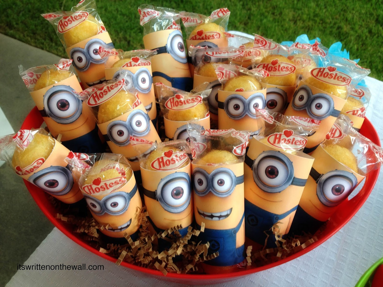 Despicable Me Birthday Decorations
 It s Written on the Wall Despicable Me Minions Birthday