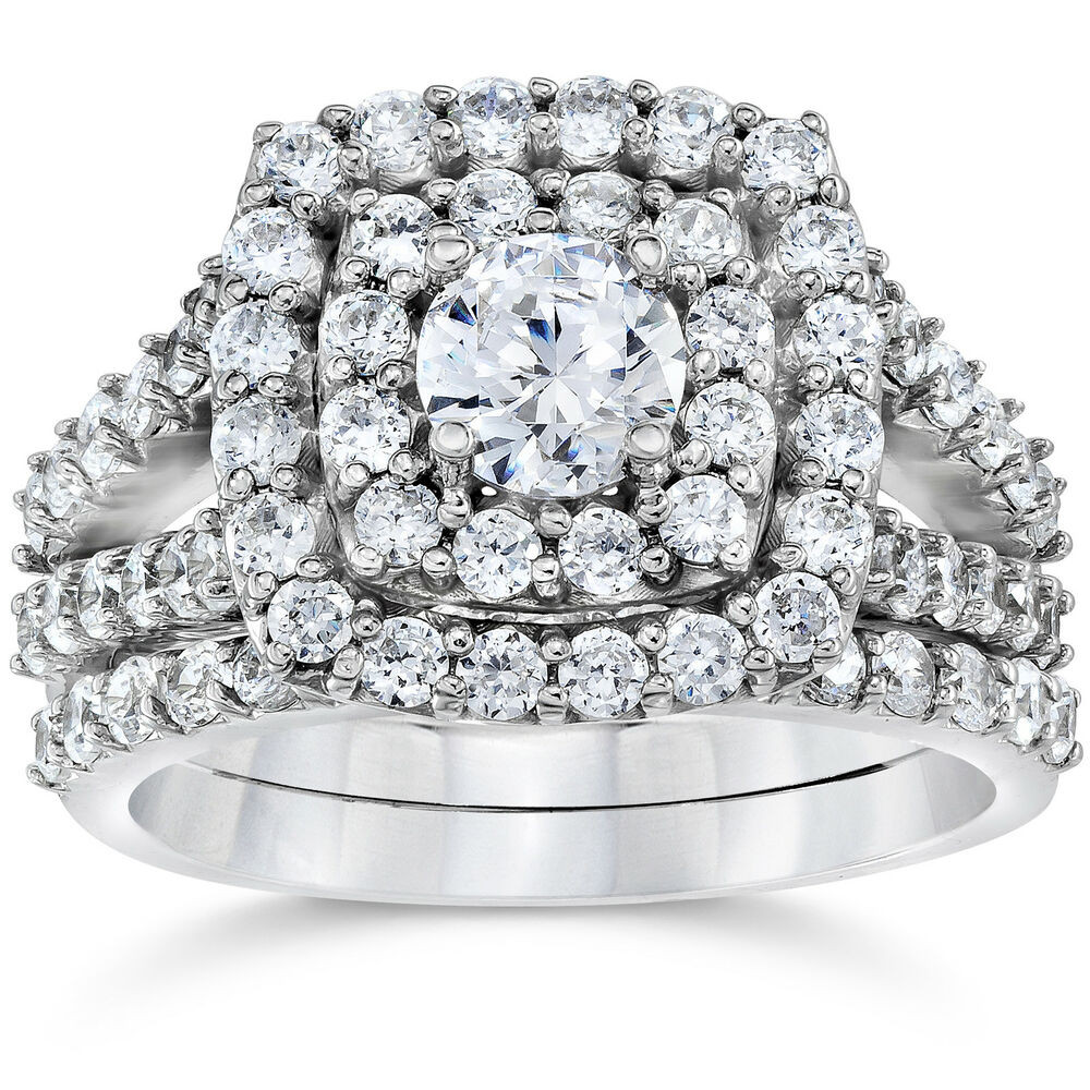 Diamond Wedding Ring Set
 2 Carat Diamond Cushion Halo Engagement Wedding Ring Set