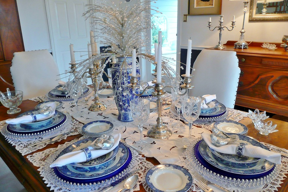 Dinner Party Table Settings Ideas
 How to Set a Trendy Table this Holiday Season