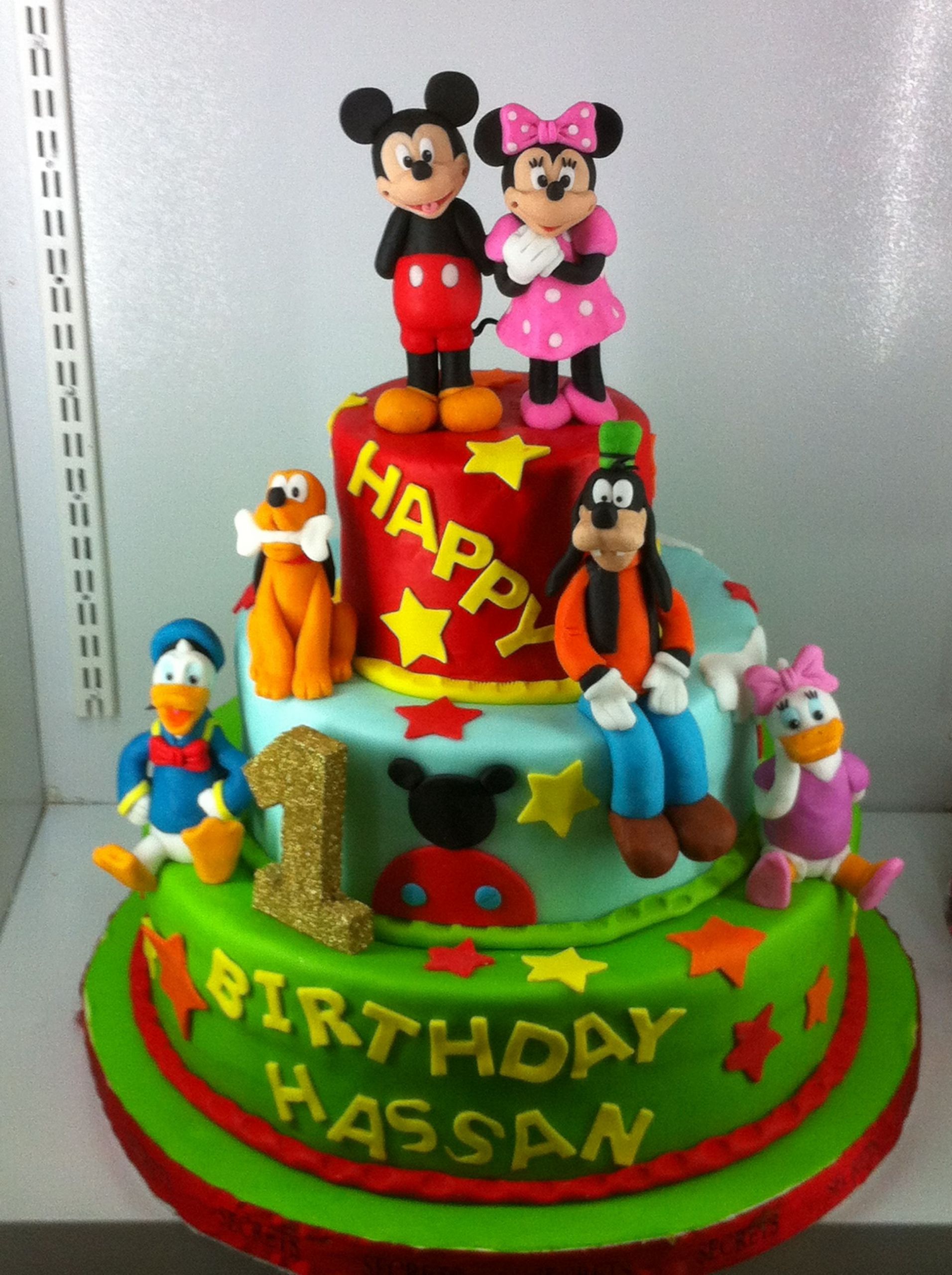 Disney World Birthday Cakes
 disney characters cake cakes