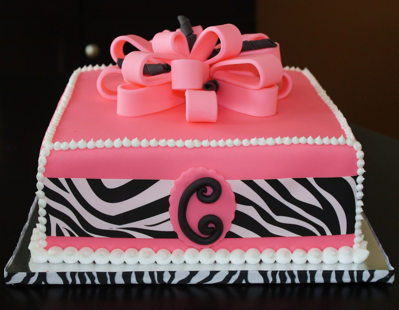 Diva Birthday Cake
 Creative Cakes by Lynn Diva Cake