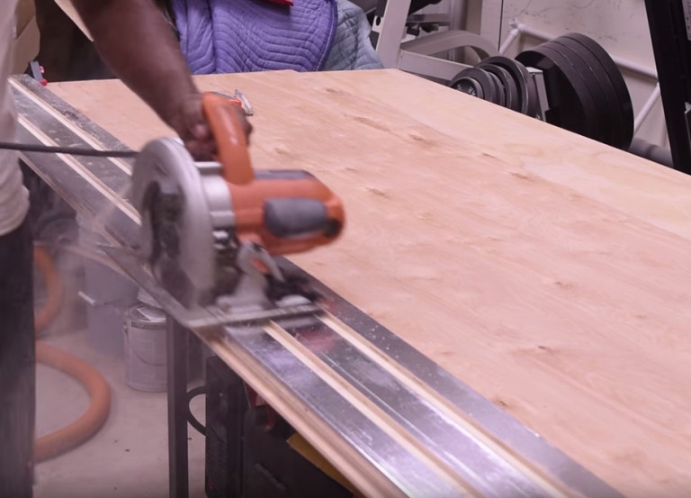 DIY Aluminum Track Saw
 Build Your Own Track Saw for Straight Accurate Cuts