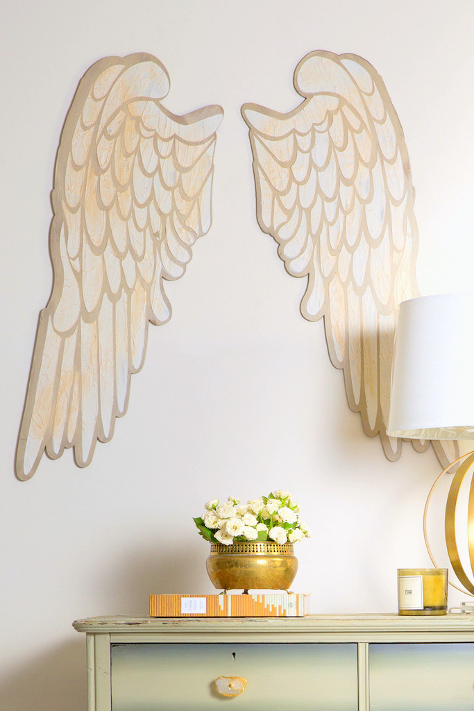 DIY Angel Wings Wall Decor
 DIY Angel Wings with Fusion Smooth Embossing Paste and
