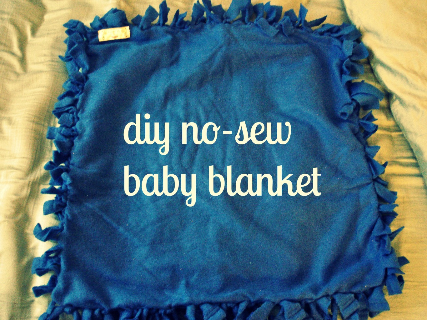 Diy Baby Blankets
 diy no sew baby blanket