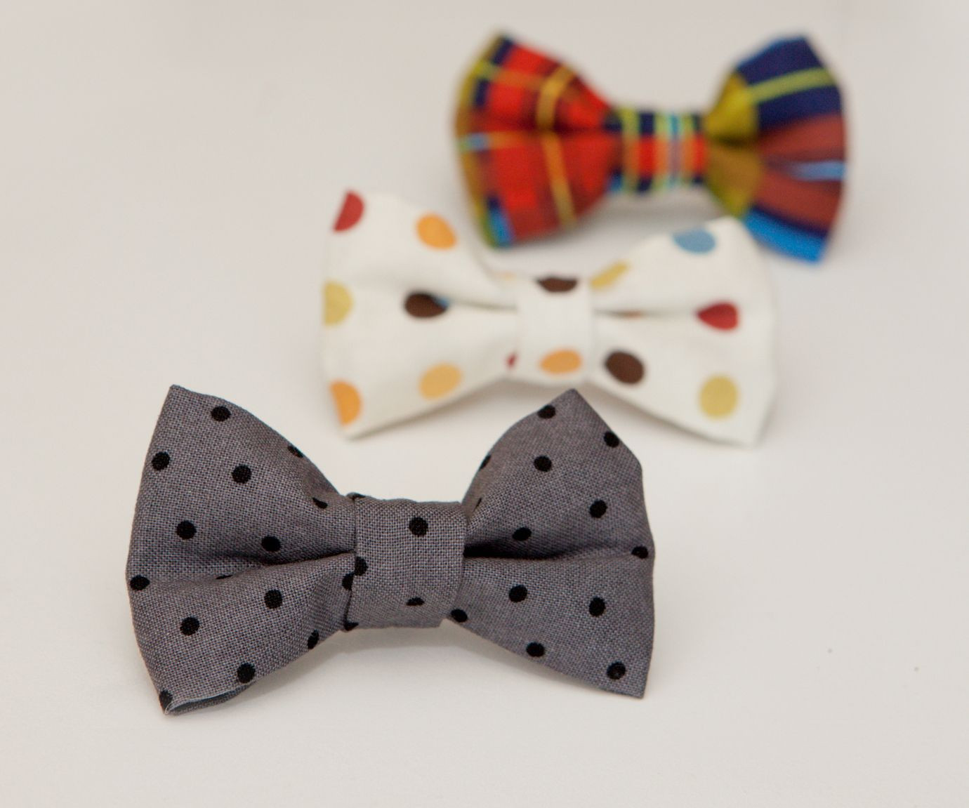 DIY Baby Bow Tie
 Mommy Minutes Clip on Bow Tie Tutorial If not for baby