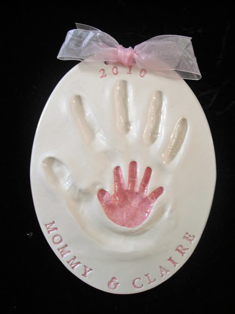 DIY Baby Handprints
 15 Unique DIY HandPrint Ideas To Gift Your Amazing Family