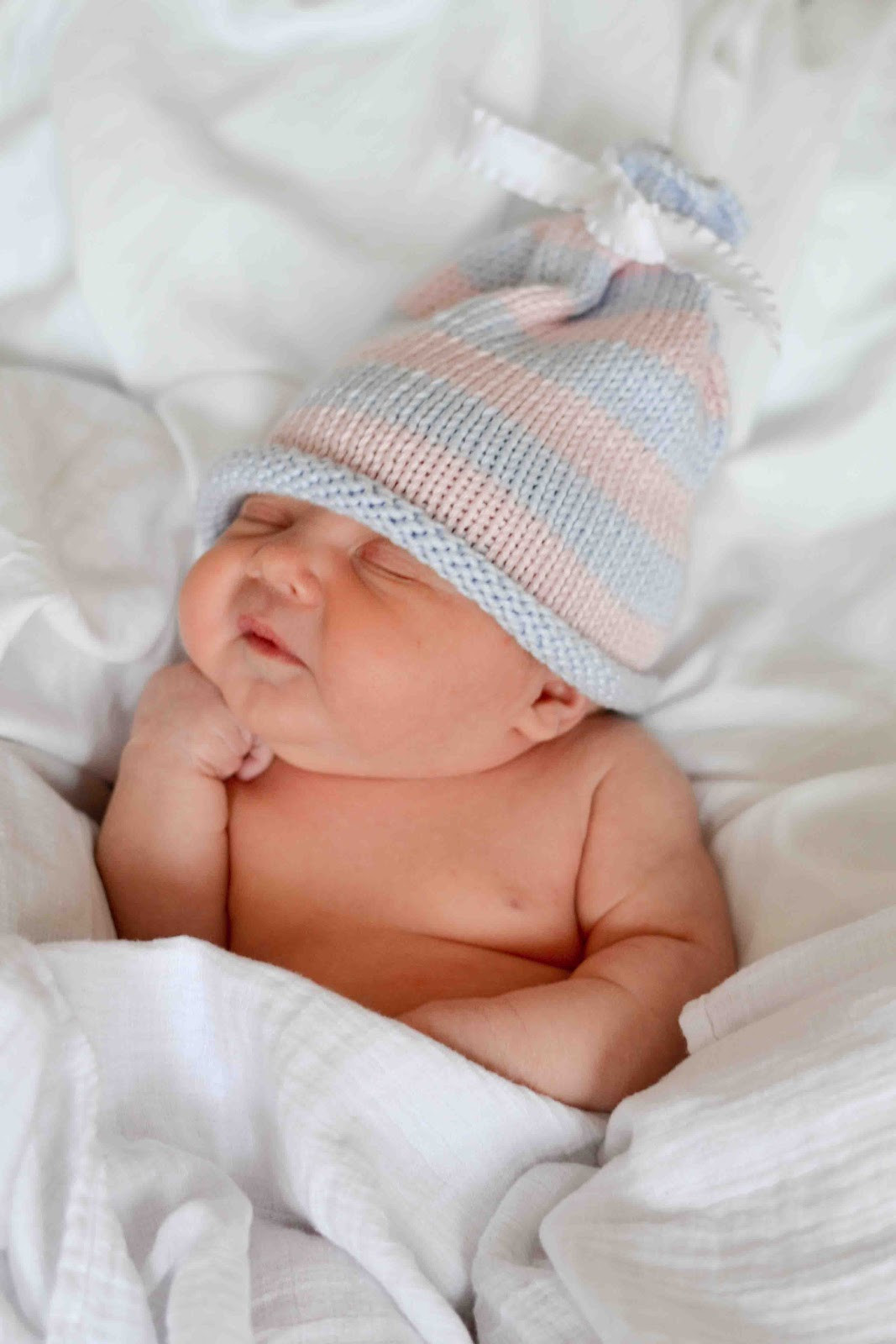 DIY Baby Photoshoot
 Little and Lovely Ella s DIY Newborn Shoot