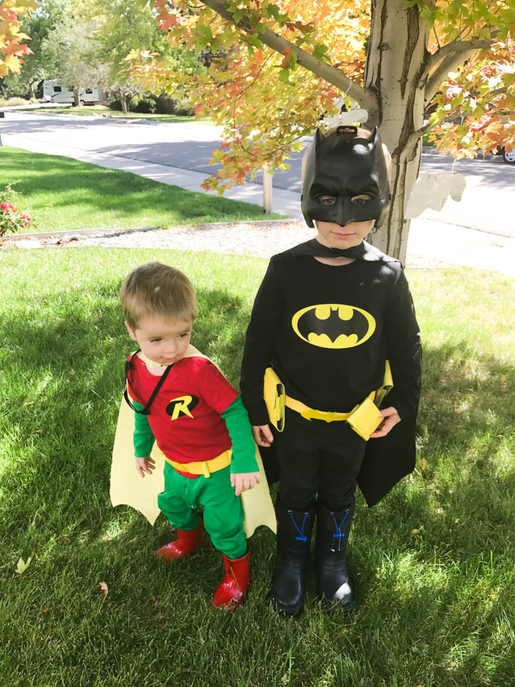 DIY Batman Costume Toddler
 DIY Batman and Robin Costumes for Kids Clarks Condensed