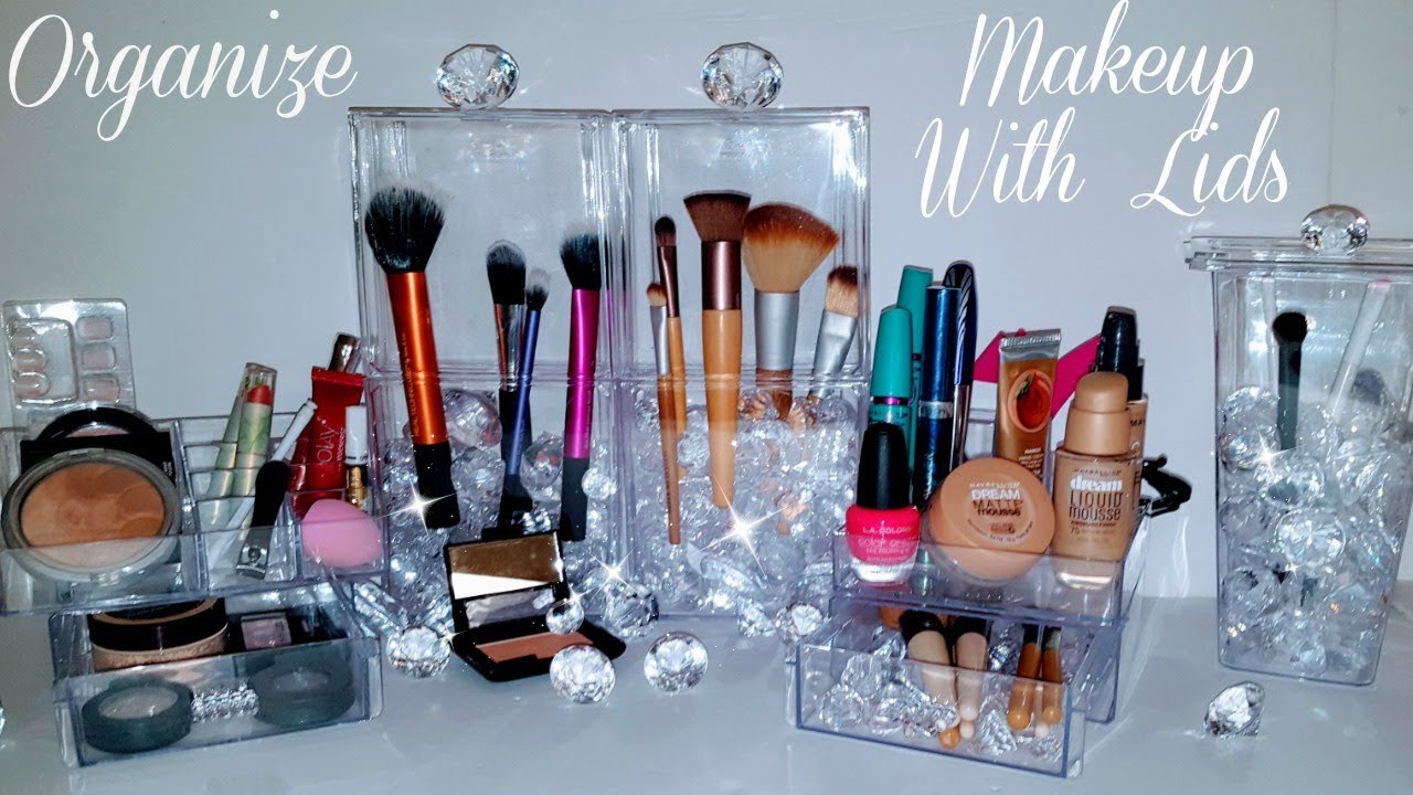 DIY Beauty Organizers
 DIY Makeup Organizer "BRUSH" Storage LIDS using Dollar