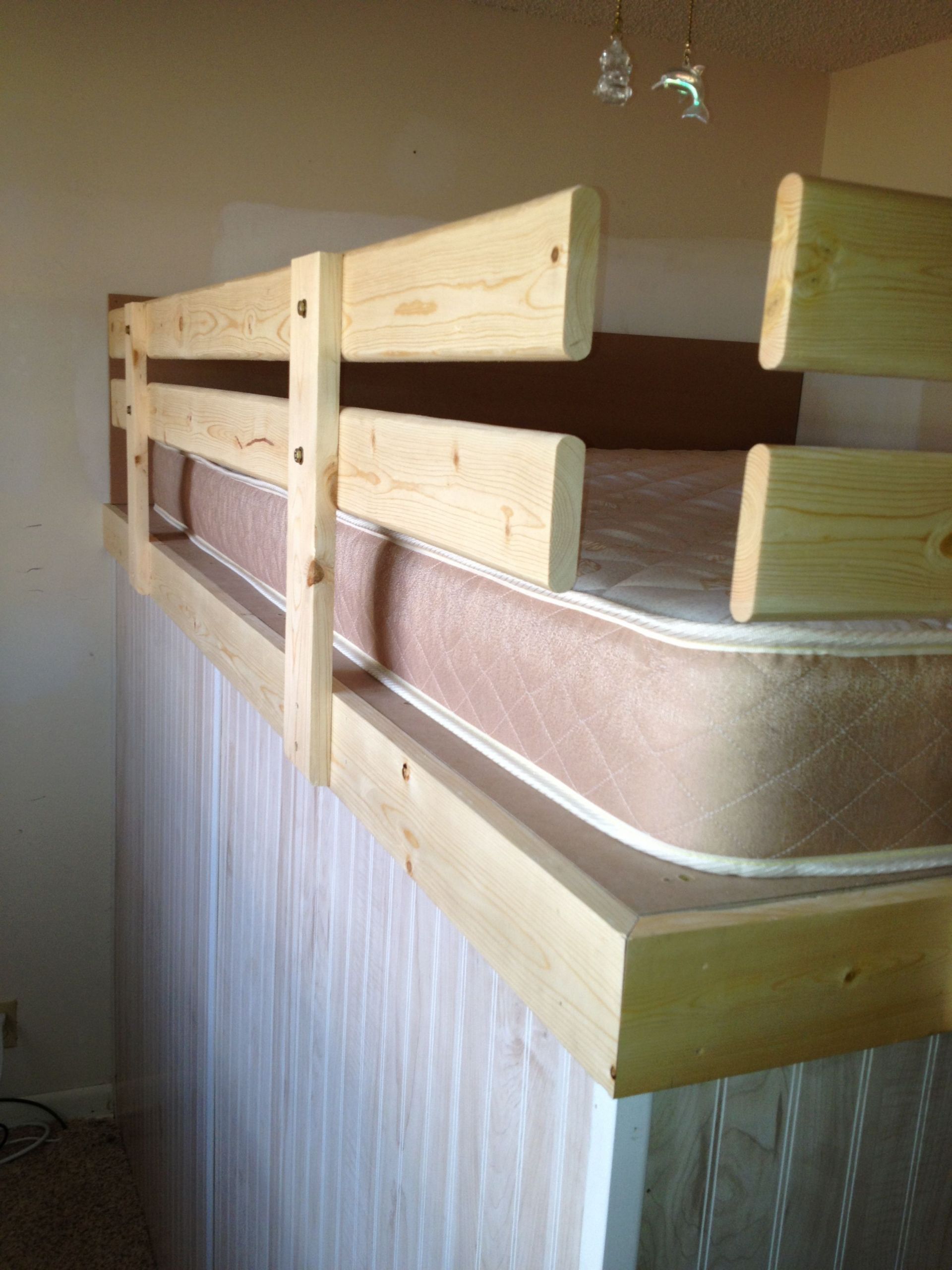 DIY Bed Rail For Toddler
 Safety rails for loft bed grodconstruction diy