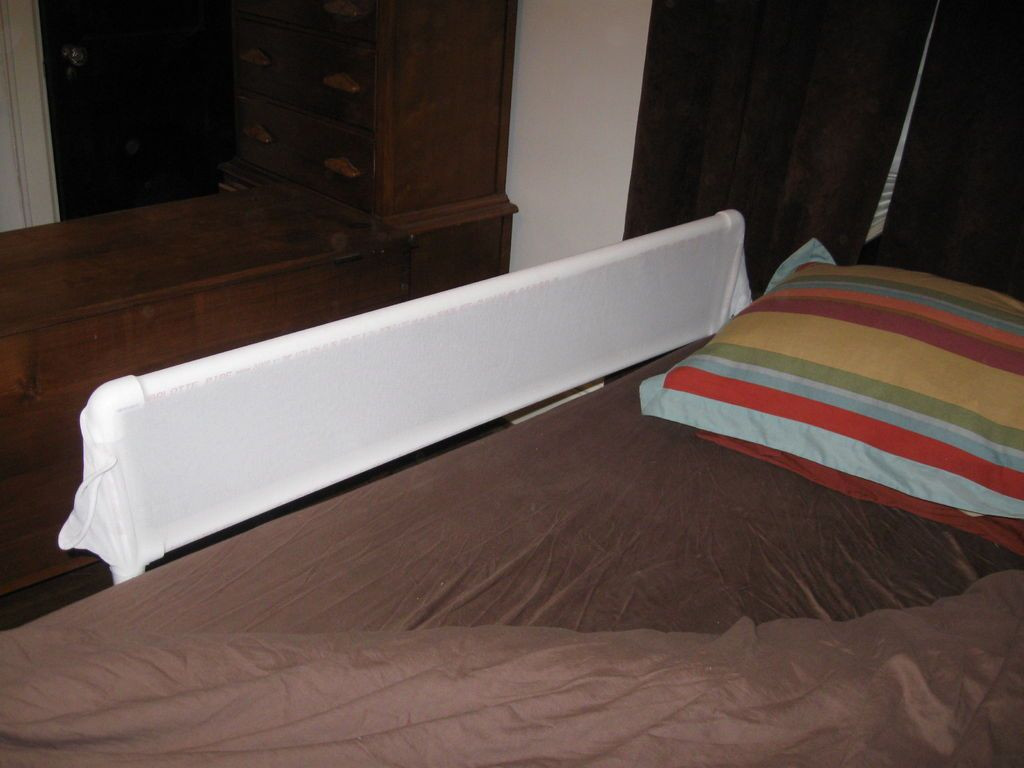 DIY Bed Rails For Toddler
 Toddler Safety Bedrail Awesome IdeasDIY CraftsEXCT