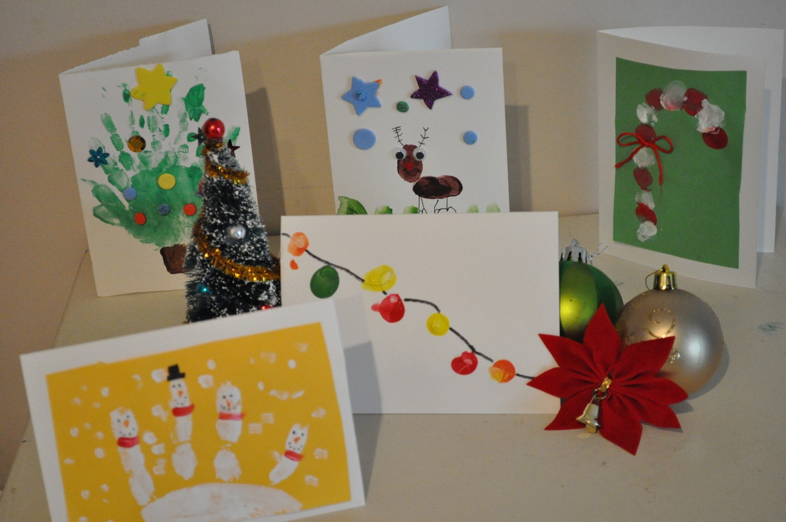 DIY Christmas Card For Kids
 Homemade Christmas Card Ideas to do with Kids