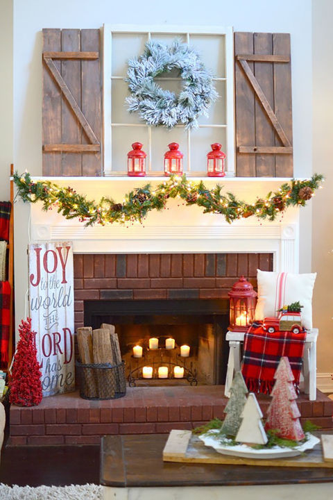 DIY Christmas Fireplace
 16 Lovely DIY Christmas Mantel Decor Ideas You Must See