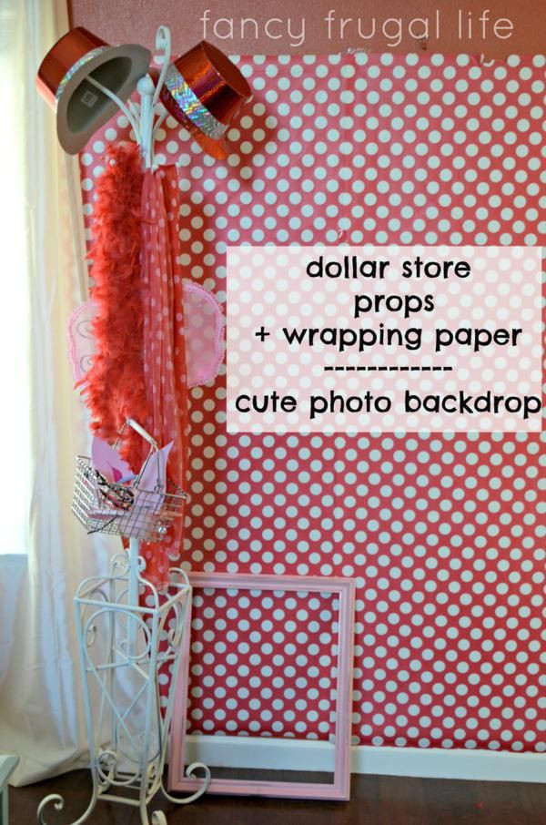 DIY Christmas Photo Props
 How To Create A Quick And Easy Booth For Awesome