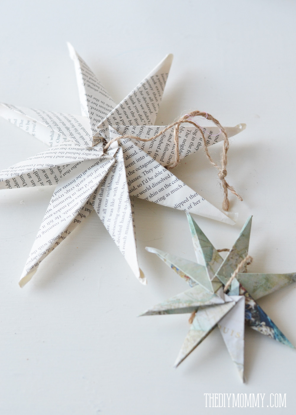 DIY Christmas Star
 DIY Christmas Ornament Book Page or Map Paper Star