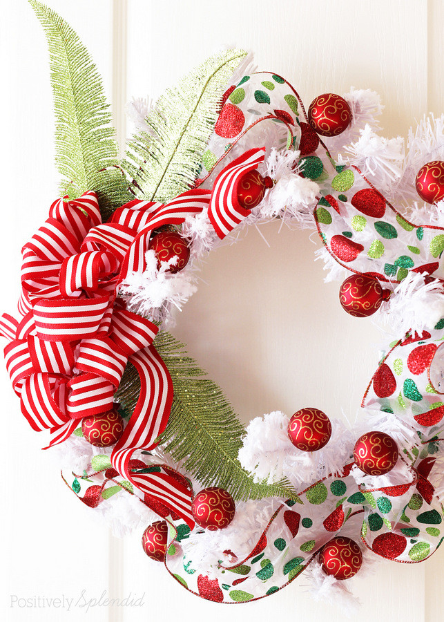 DIY Christmas Wreath Pinterest
 DIY Christmas Ornament Wreath