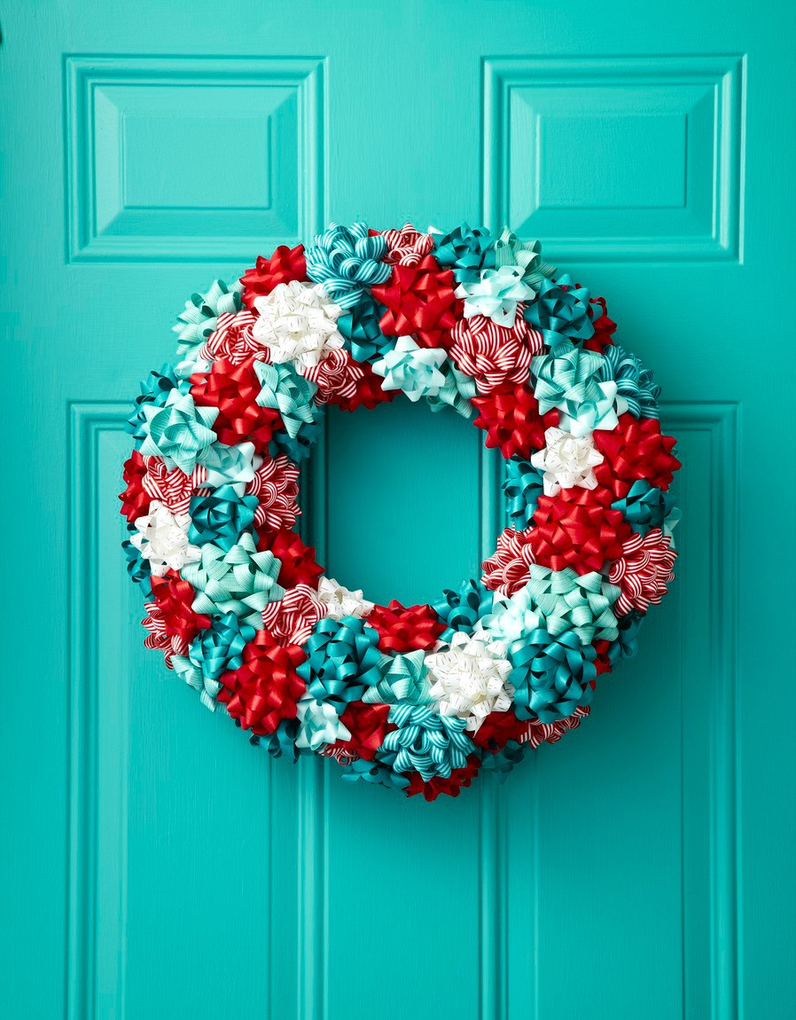 DIY Christmas Wreaths
 40 DIY Christmas Wreath Ideas How To Make a Homemade