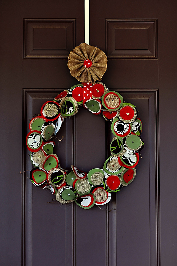 DIY Christmas Wreaths
 Christmas Wreath DIY