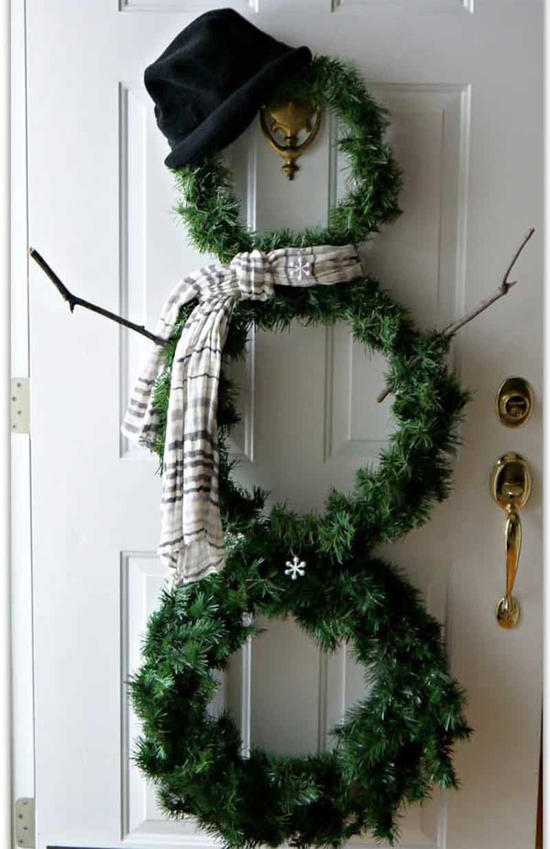 DIY Christmas Wreaths
 65 DIY Wreaths Made Unusual Materials To Inspire You