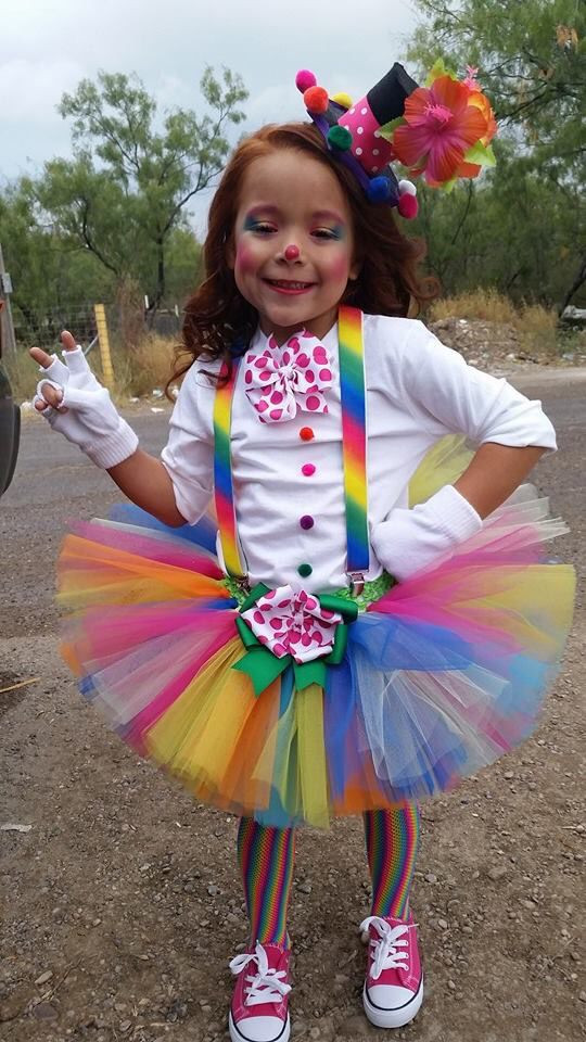 DIY Circus Costumes
 The 25 best Clown costumes ideas on Pinterest