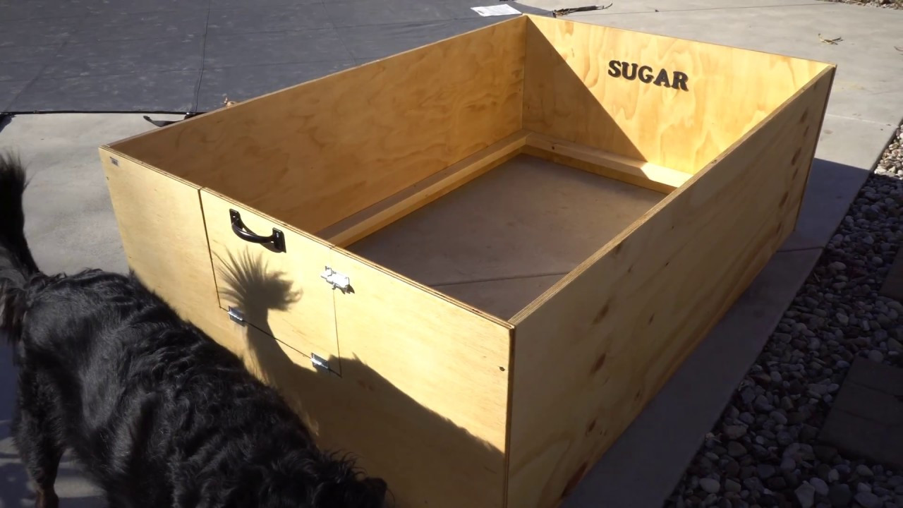 DIY Dog Boxes
 How to build make a puppy whelping box DIY