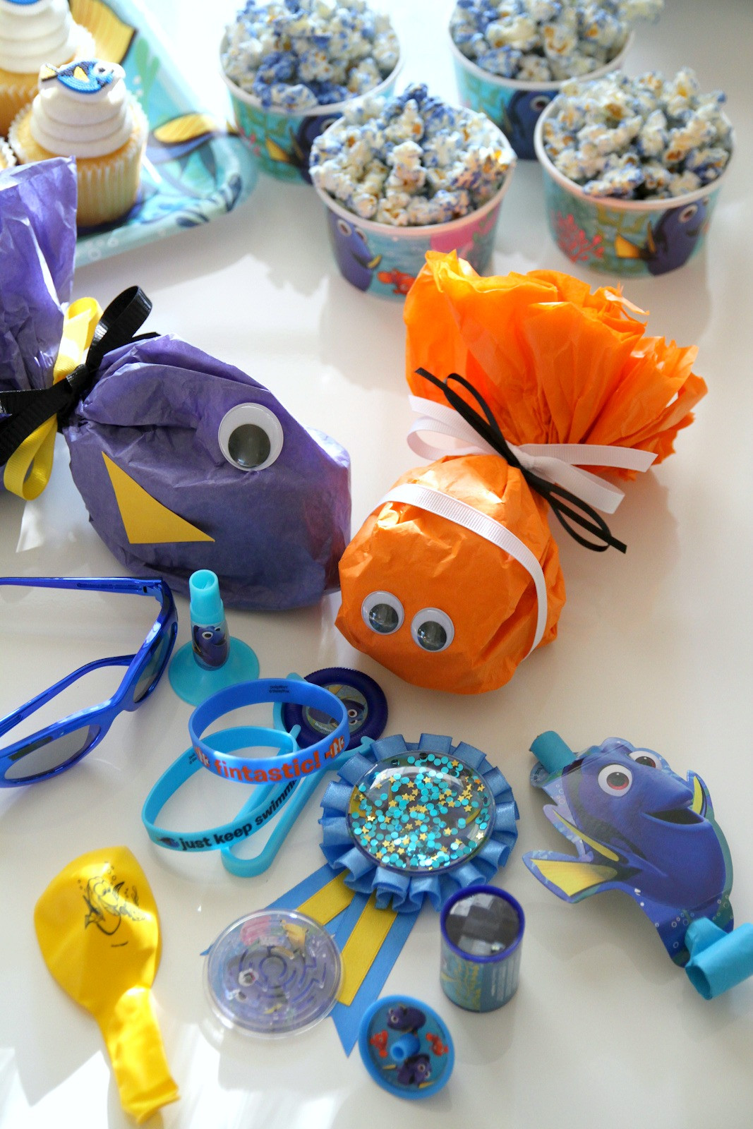DIY Finding Nemo Decorations
 Finding Dory Party Ideas