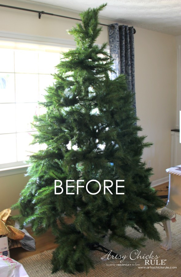 DIY Flocked Christmas Tree
 DIY Flocked Tree easier than it seems all the details