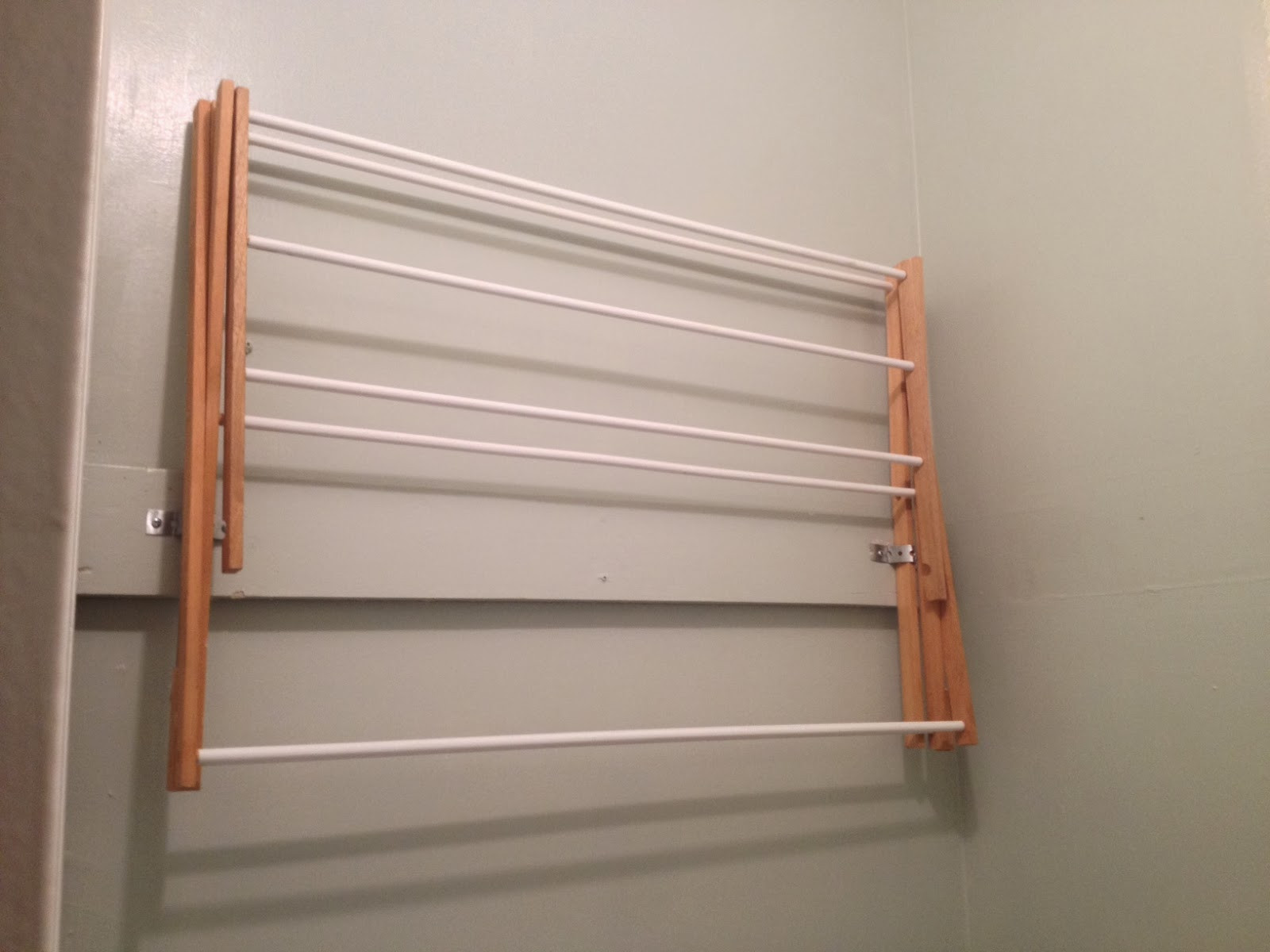 DIY Folding Drying Rack
 Two It Yourself DIY Laundry Drying Rack Wall Mount from