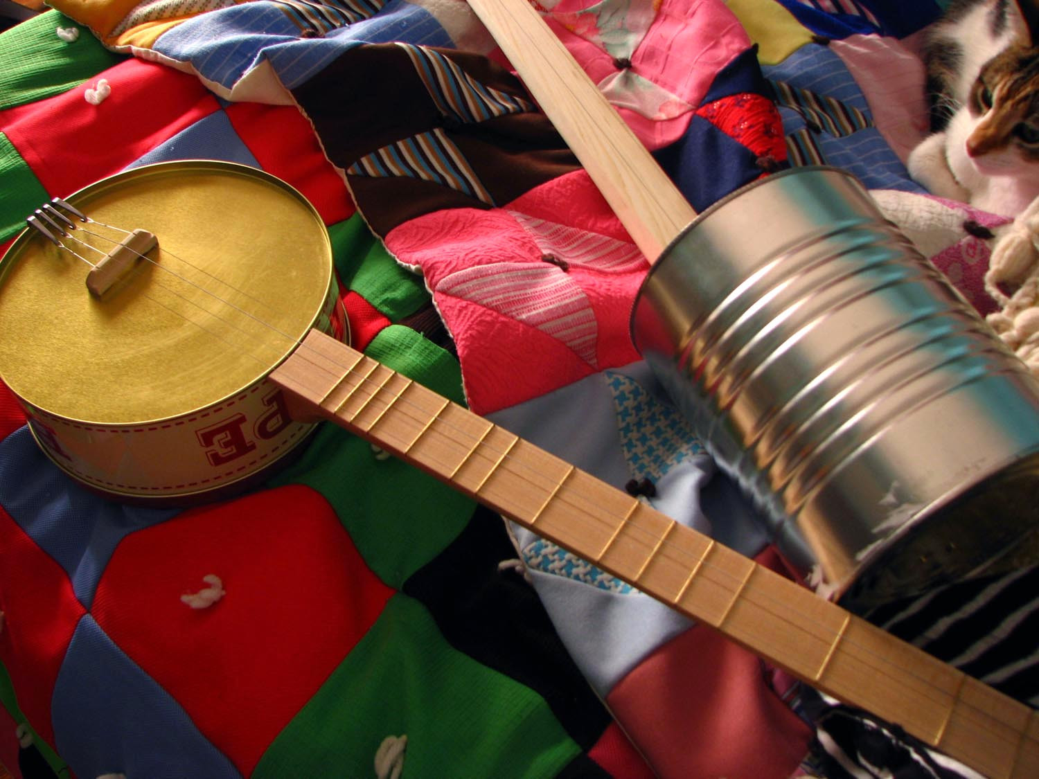 DIY Guitar For Kids
 18 Homemade Musical Instruments for Kids