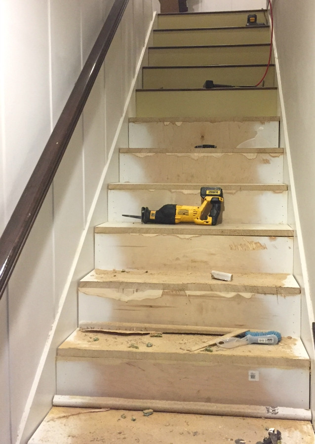 DIY Hardwood Staircase
 Stairway Makeover Swapping Carpet for Laminate The