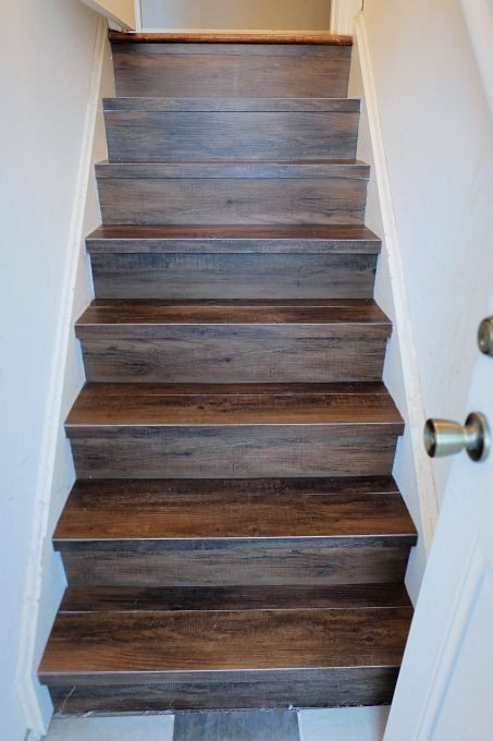 DIY Hardwood Staircase
 DIY Wood Look Vinyl Tile on a Stair in 2019