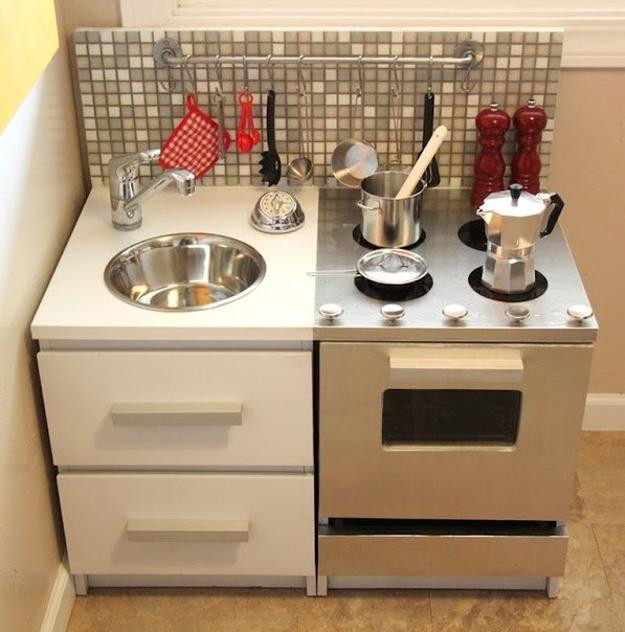 DIY Kids Kitchens
 25 Ideas Recycling Furniture for DIY Kids Play Kitchen Designs