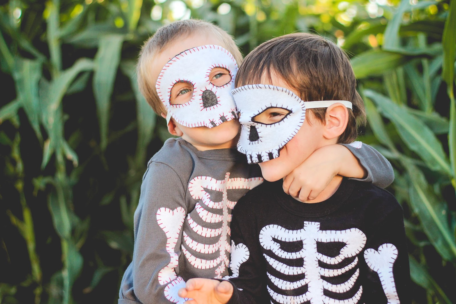 DIY Kids Skeleton Costume
 Finley and Oliver DIY Skeleton Costume
