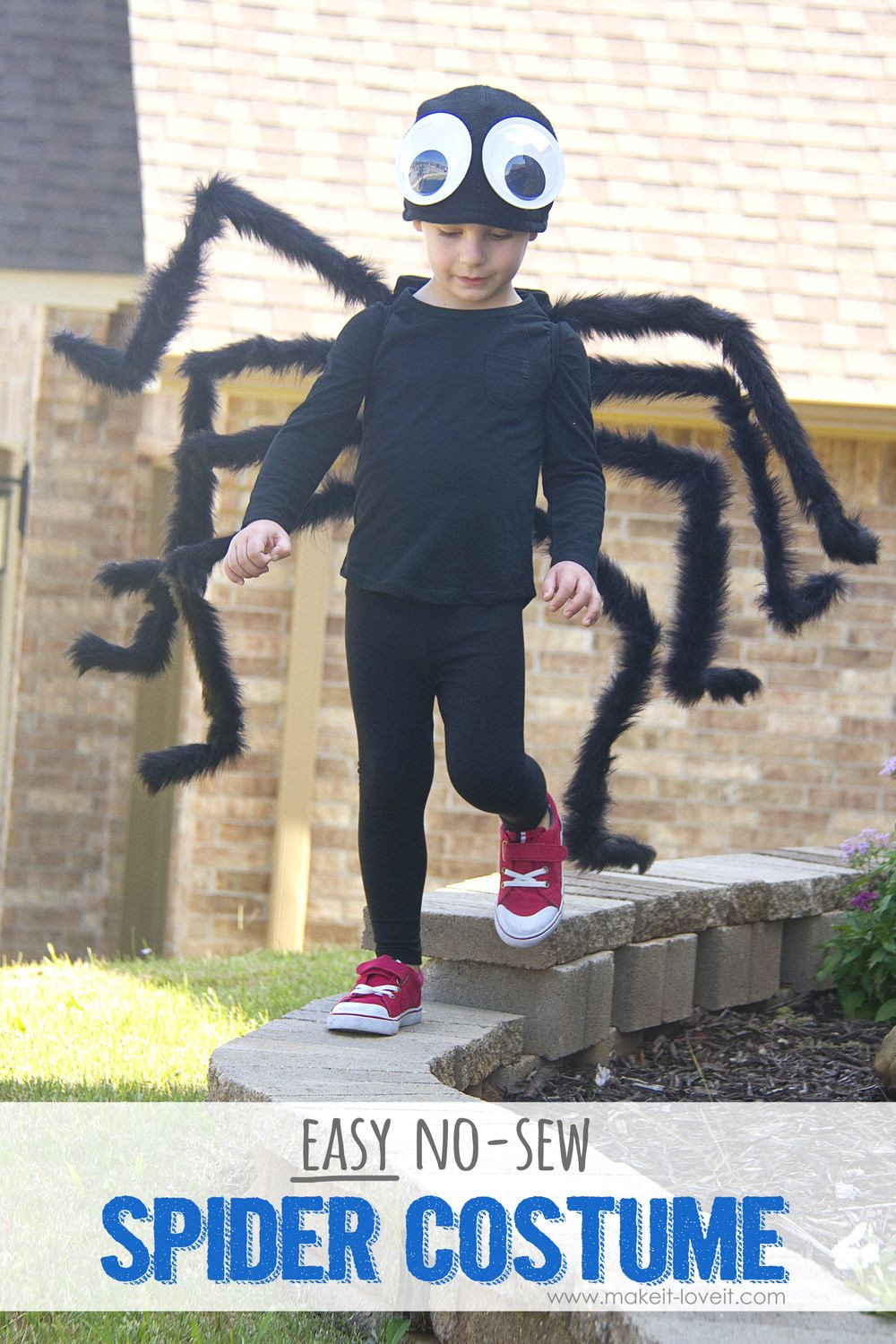 DIY Kids Spider Costume
 DIY Easy NO SEW Spider Costume …plus one to GIVE