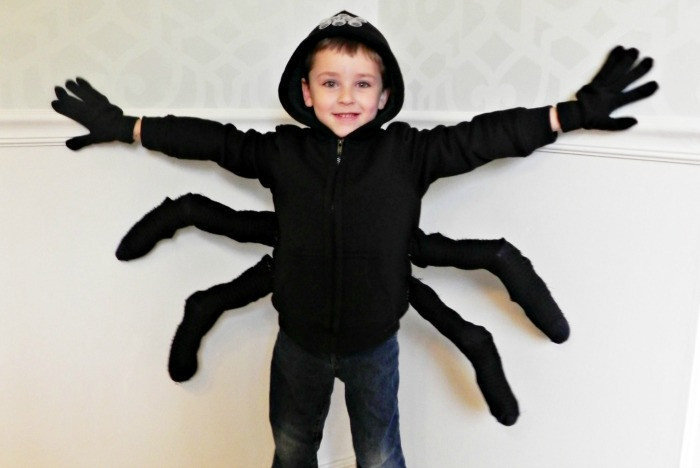DIY Kids Spider Costume
 LAST MINUTE Spider Costume and Halloween Snack Mad in Crafts