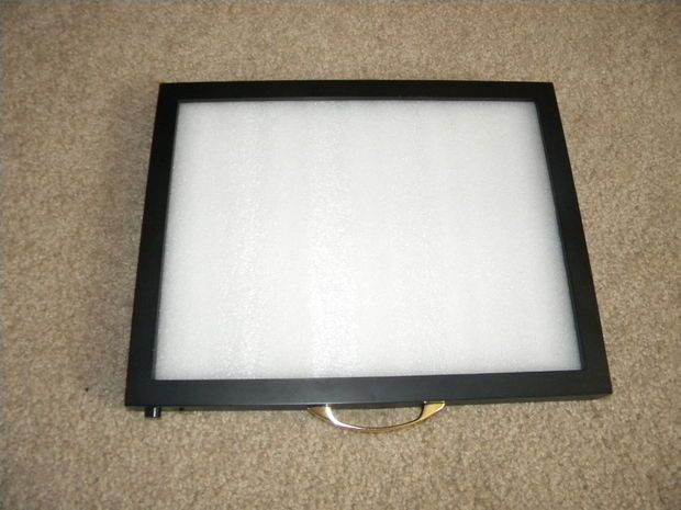 DIY Lightbox For Tracing
 Portable Light Table Art Projects