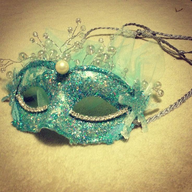 DIY Masquerade Masks
 DIY Masquerade Mask Caroline Pinterest