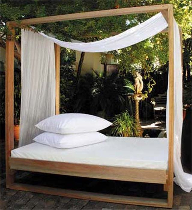 DIY Outdoor Daybed
 11 best Piscinas images on Pinterest
