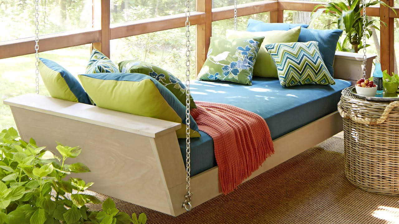 DIY Outdoor Daybed
 Hanging Daybed Plans