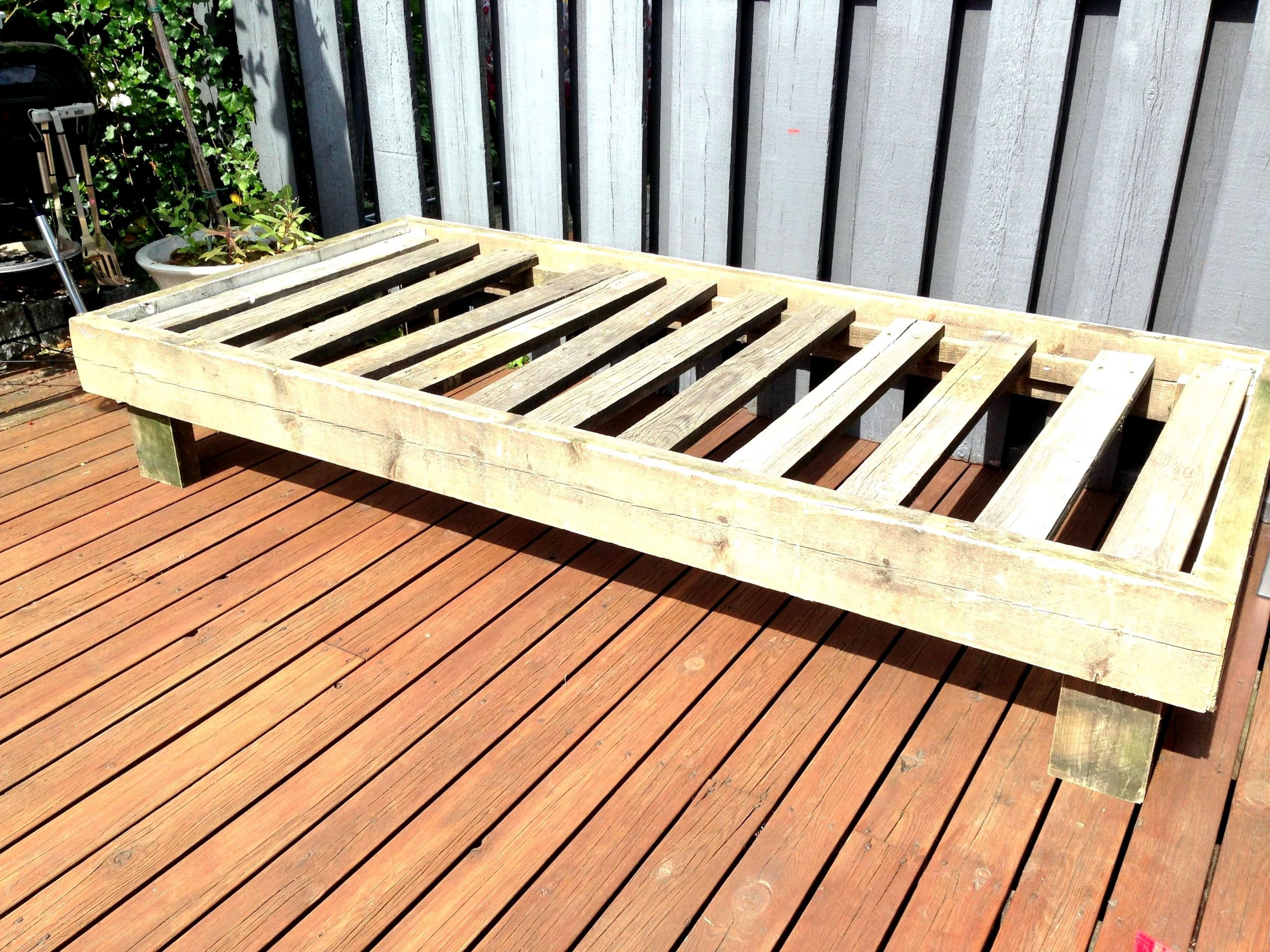 DIY Outdoor Daybed
 Furniture Appealing Diy Daybed For Your Home