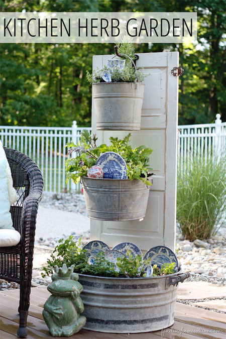 DIY Outdoor Decorating
 DIY Outdoor Projects to Celebrate Summer