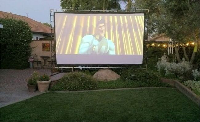 DIY Outdoor Theatre Screen
 Build A Backyard Movie Theater