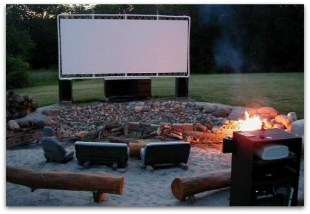DIY Outdoor Theatre Screen
 12 Open Air Cinema Ideas For Romantic Summer Evening