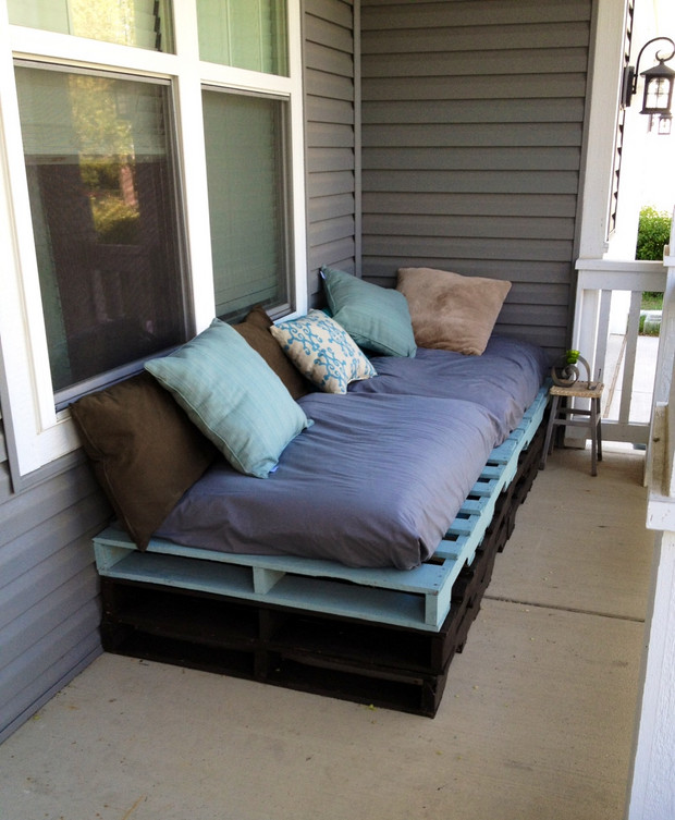 DIY Pallet Outdoor Furniture
 39 outdoor pallet furniture ideas and DIY projects for patio